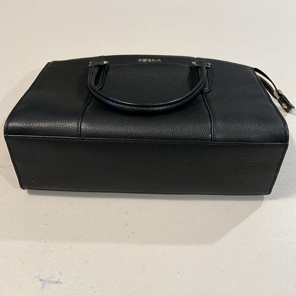 Furla Black Bag, Top handle, full grain leather - Picture 8 of 12